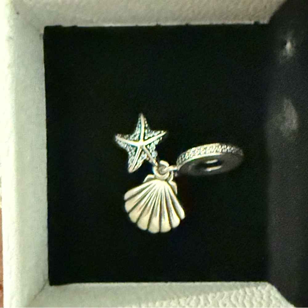 Silver Starfish and Shell Charm Pendant